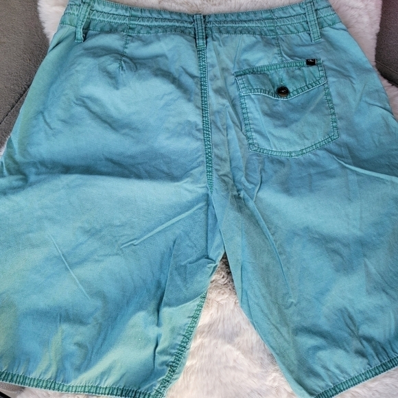 2/$20 O'Neill Hybrid Shorts 30 - Picture 4 of 9